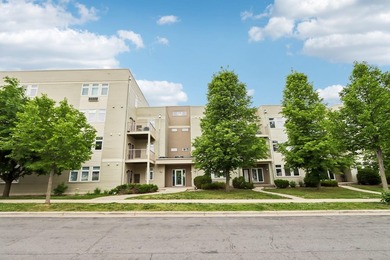 Price Reduced! Midtown Commons Neighborhood! Discover perfect - photo 1