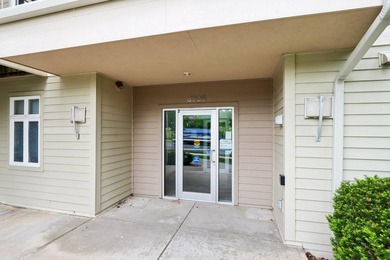 Price Reduced! Midtown Commons Neighborhood! Discover perfect - photo 3