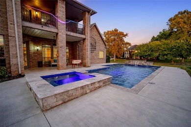 6 BLOCKS FROM OU CAMPUS--1.14 ACRE LOT LOCATED ON GREENBELT LOT - photo 2