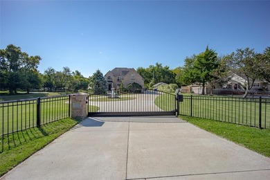 6 BLOCKS FROM OU CAMPUS--1.14 ACRE LOT LOCATED ON GREENBELT LOT - photo 10