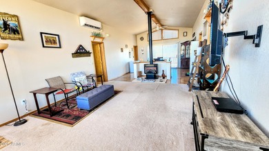 Discover this charming home nestled in a fantastic neighborhood - photo 11