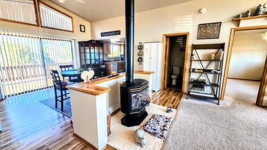 Discover this charming home nestled in a fantastic neighborhood - photo 12