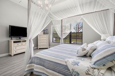 Welcome to this beautifully updated 4-bedroom, 3-bathroom home - photo 21