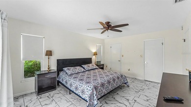 Welcome to this beautifully maintained 2-bedroom, 2-bathroom - photo 22