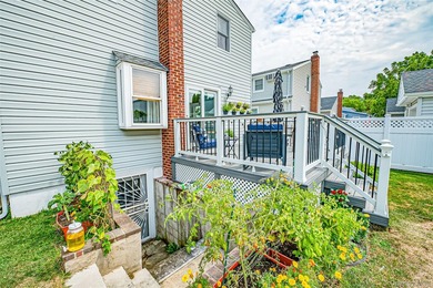 Welcome to this beautifully updated Colonial in the heart of - photo 22