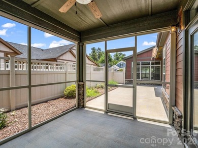 Welcome to this meticulously maintained, 10-year-young - photo 31