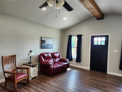 Don't miss this charming brand-new home, perfect for a summer - photo 5