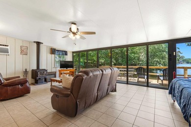 One-of-a-Kind Lake Cottage with Unforgettable Views! If you've - photo 9