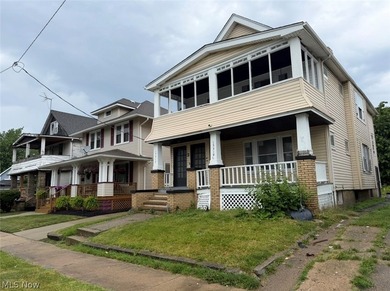Looking for a turnkey investment or the perfect owner-occupied - photo 1