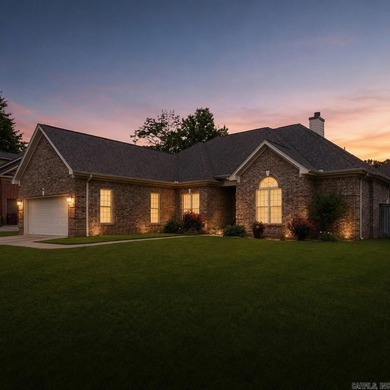 Hurricane Lake Home For Sale in Benton Arkansas