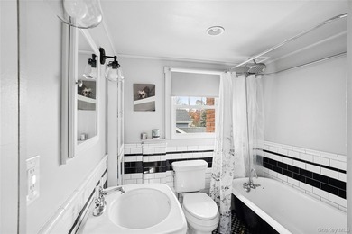Welcome to this beautifully maintained classic 1930 colonial - photo 14