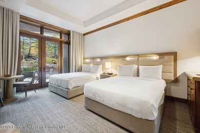 2024 renovations completed (including new decor, furniture - photo 19