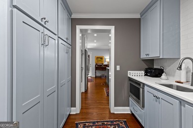 Nestled on a private 2.39-acre lot, this beautifully maintained - photo 20