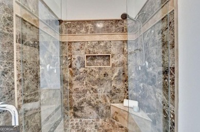 A Rare Private Lakefront Estate in Sandy Springs - Discover one - photo 41