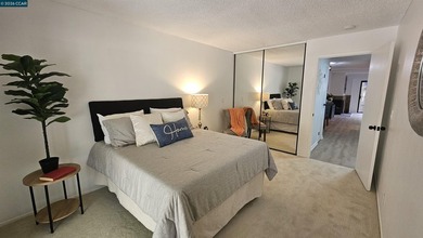 Welcome home to this beautifully updated 2-bedroom, 1-bathroom - photo 6