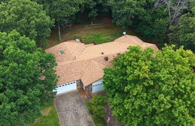 HOME with 4-CAR GARAGE on Flat Lot with a bathroom for each - photo 5