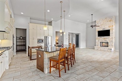 Beautiful single-family home sits overlooking the green of Hole - photo 10