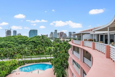 Welcome to this stunning, fully renovated, highly desirable - photo 2