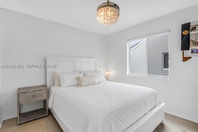 Beautifully maintained 3-bedroom, 2-bathroom home located in an - photo 12