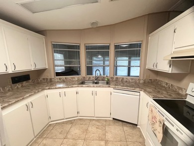 MOTIVATED SELLER - BRING YOUR BEST OFFER! Welcome to Arcadia - photo 3