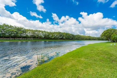 Beautifully maintained 3-bedroom, 2-bathroom home located in an - photo 33