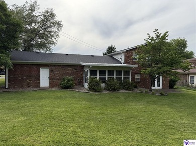 Move-In Ready & Packed with Updates! This beautifully maintained - photo 39