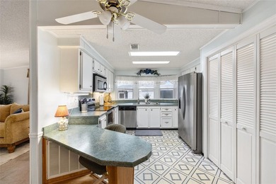 NO BOND!! GOLF COURSE VIEWS!! Charming 2-bedroom, 2-bath - photo 10