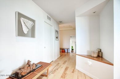 UNICORN ALERT! If you need a swanky pad, welcome home! Portland