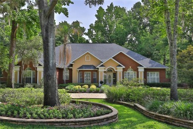 Elegant Living in the Country Club of Ocala Located within the - photo 3