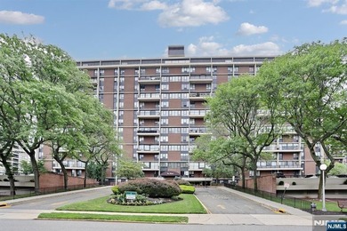 Don't miss this exceptional opportunity to own a beautifully - photo 1