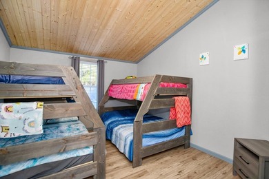 WATERFRONT HOME - PINE ISLAND COVE! If you're looking for a - photo 19