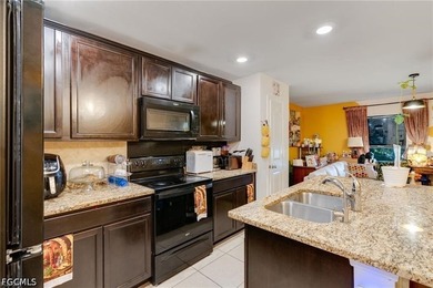 Welcome to 824 Umber Drive! This beautifully maintained - photo 8