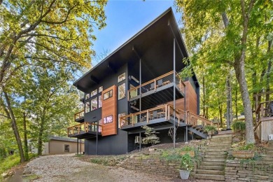 Beaver Lake Home For Sale in Garfield Arkansas