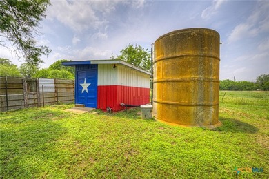 2.76 TOTAL ACRES!! Tucked away from the hustle and bustle but - photo 31