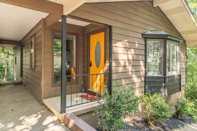 PRICE IMPROVEMENT!! Welcome to your private treetop sanctuary in - photo 5