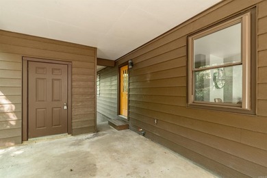 PRICE IMPROVEMENT!! Welcome to your private treetop sanctuary in - photo 7