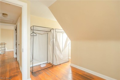 discover this beautiful maintained triplex, ideallly located - photo 18