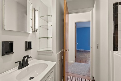 Homes like this do not come along often! Loved and cared for by - photo 19