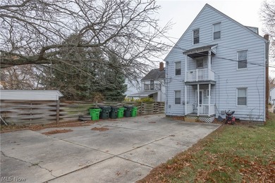 discover this beautiful maintained triplex, ideallly located - photo 19