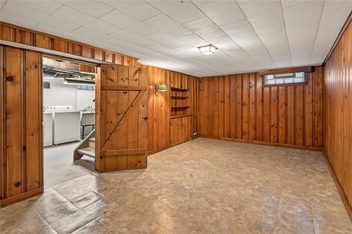 Homes like this do not come along often! Loved and cared for by - photo 29