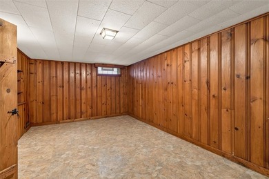 Homes like this do not come along often! Loved and cared for by - photo 32
