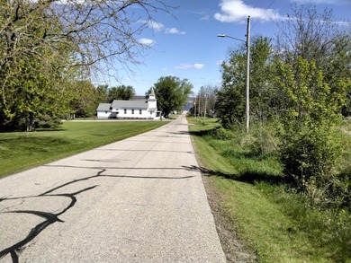 Perched upon the hilltop in Marquette you will find this quality - photo 46