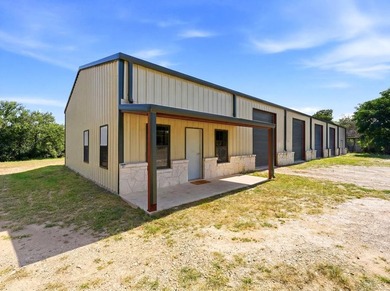 Additional listing photo 2