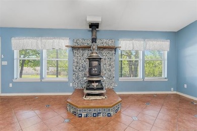 Welcome to your private retreat in the sought-after Mountain - photo 5