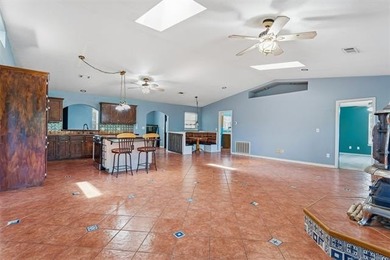 Welcome to your private retreat in the sought-after Mountain - photo 6