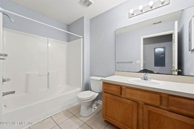 Welcome Home to Manotak Oaks! This second floor 2 bedroom, 2 - photo 21