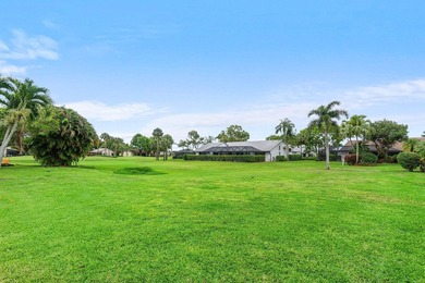 Rare Secluded 3 Bedroom Home on a Corner Lot*New Roof & - photo 23