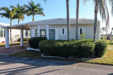 Port Charlotte Waterway Lakes Area Home For Sale in Punta Gorda Florida