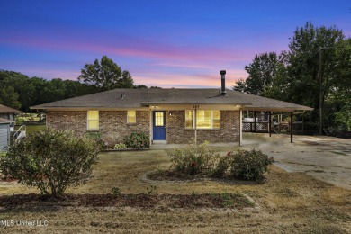 Lake Home For Sale in Hernando, Mississippi