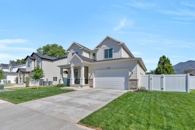 LIKE NEW IN THE HEART OF MAPLETON! This beautifully maintained - photo 44